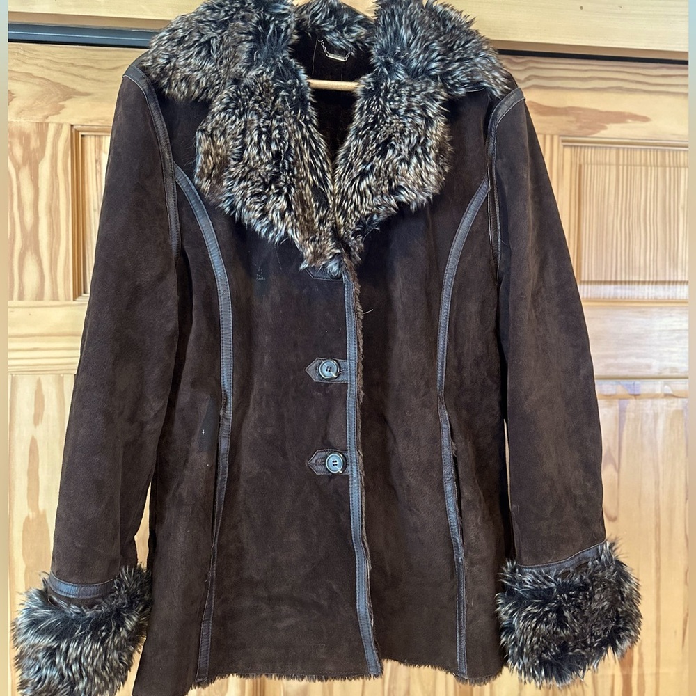 Genuine Suede leather London Fog Jacket. Women’s medium
EUC